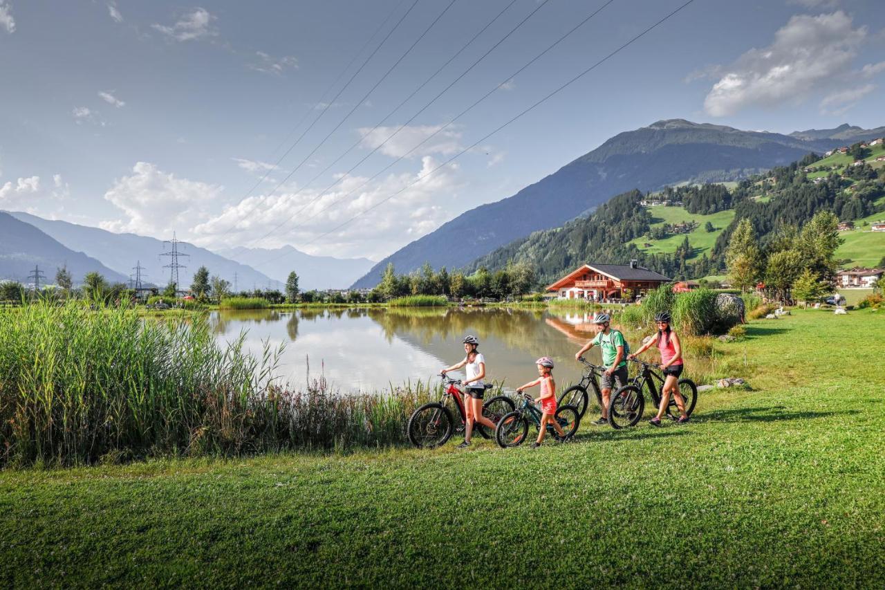 H21 - Modernes Ferienhaus auf 3 Ebenen mit Panorama-Dachterrasse und Sauna - 400m zum Lift Spieljochbahn Fügen Exterior foto