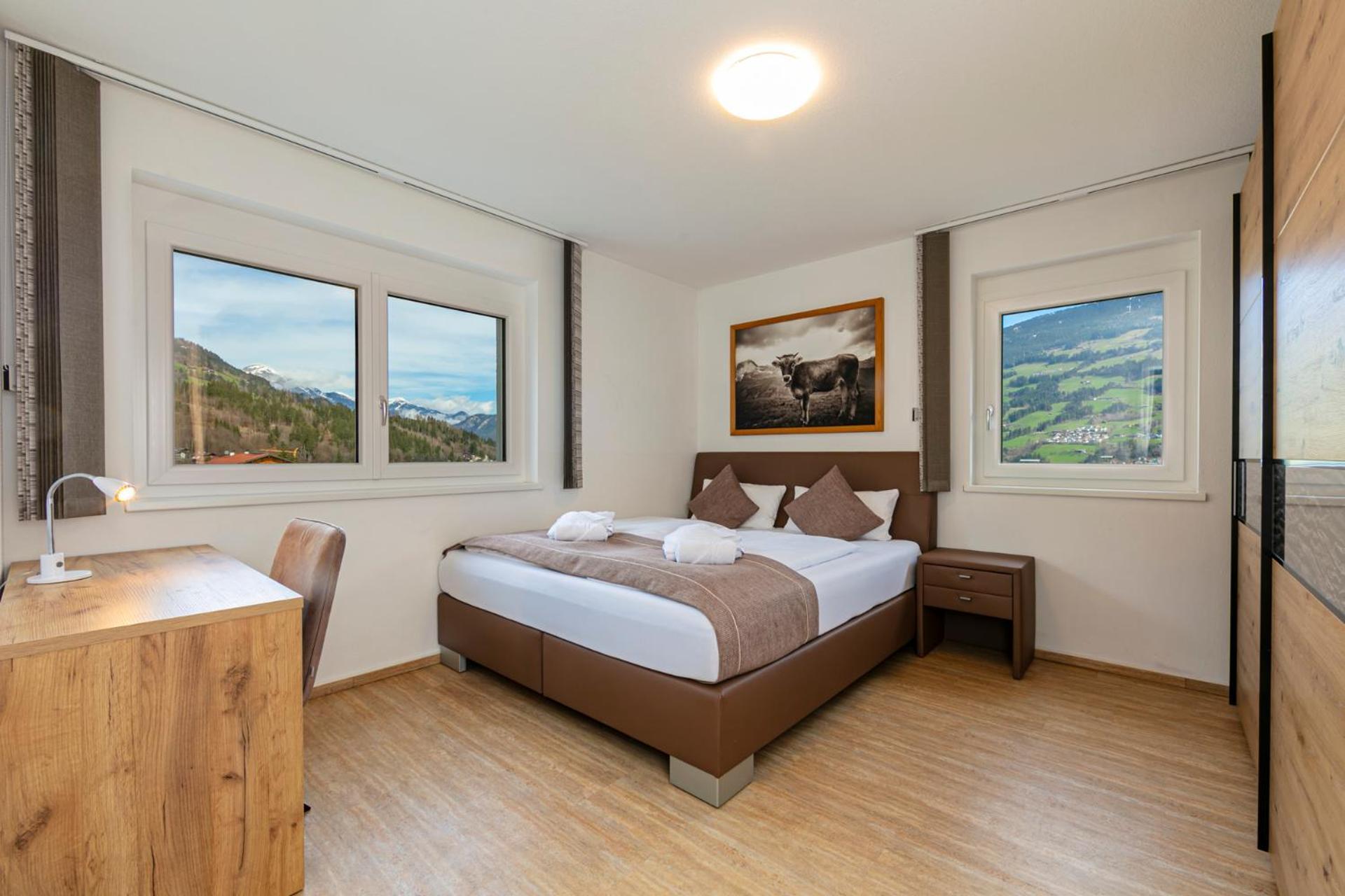 H21 - Modernes Ferienhaus auf 3 Ebenen mit Panorama-Dachterrasse und Sauna - 400m zum Lift Spieljochbahn Fügen Exterior foto